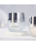 Crema Viso Sensai CELLULAR PERFORMANCE 40 ml Crema Viso Sensai CELLULAR PERFORMANCE 40 ml