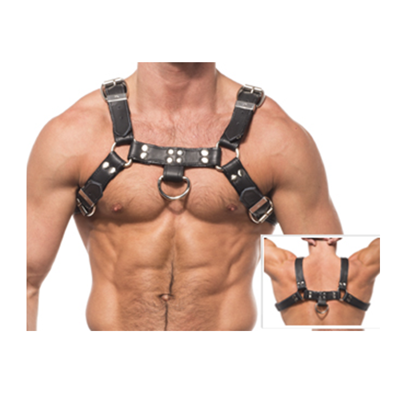 LEATHER BODY - IMBRACATURA DELLA CATENA DEL III LEATHER BODY - IMBRACATURA DELLA CATENA DEL III